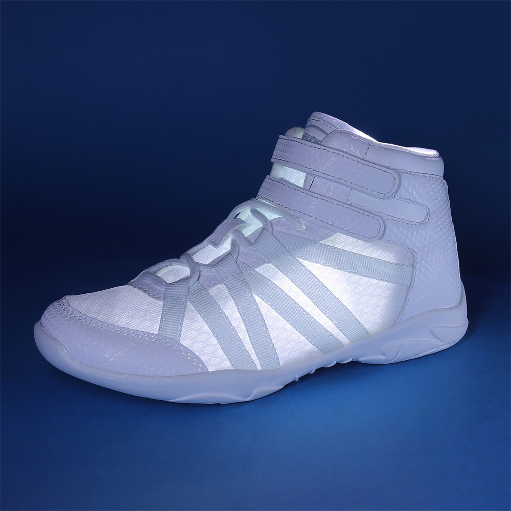 BAXINIER Girls White High Top  - White Sneaker Care Kit recension och pris