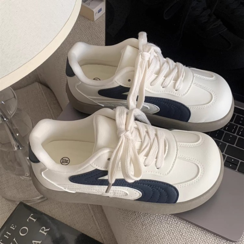 Vintage Women Chunky Sneakers  - White Sneaker Care Kit recension och pris